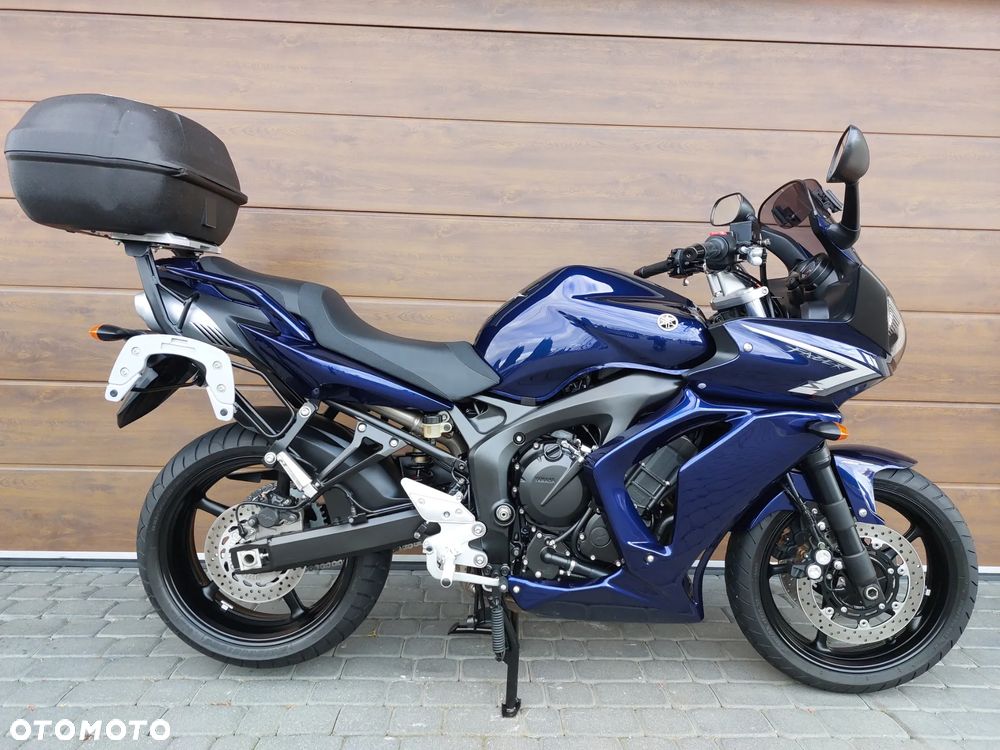 Yamaha FZ6