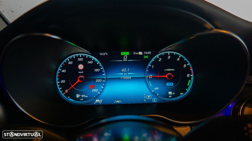 Mercedes-Benz GLC 300 - 23