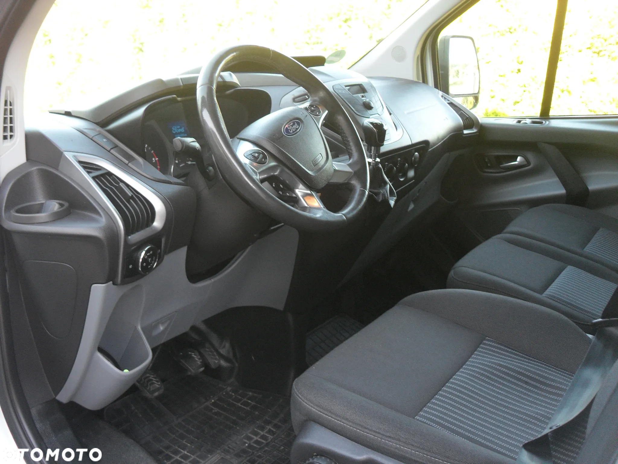 Ford Transit Custom - 9