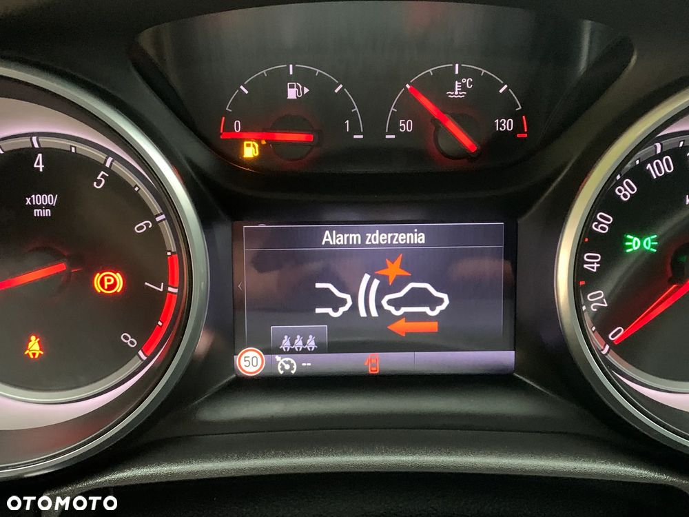 Opel Astra 1.4 Turbo Start/Stop Dynamic - 22