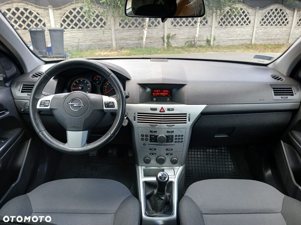 Opel Astra 1.6 - 4