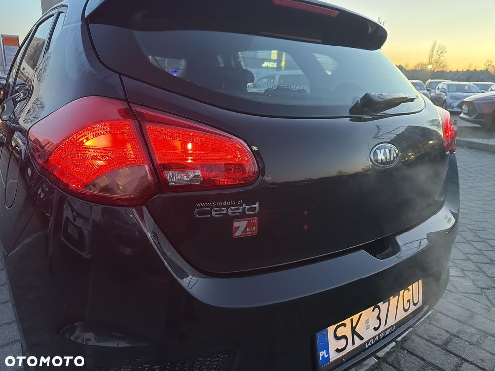 Kia Ceed 1.6 GDI S - 9