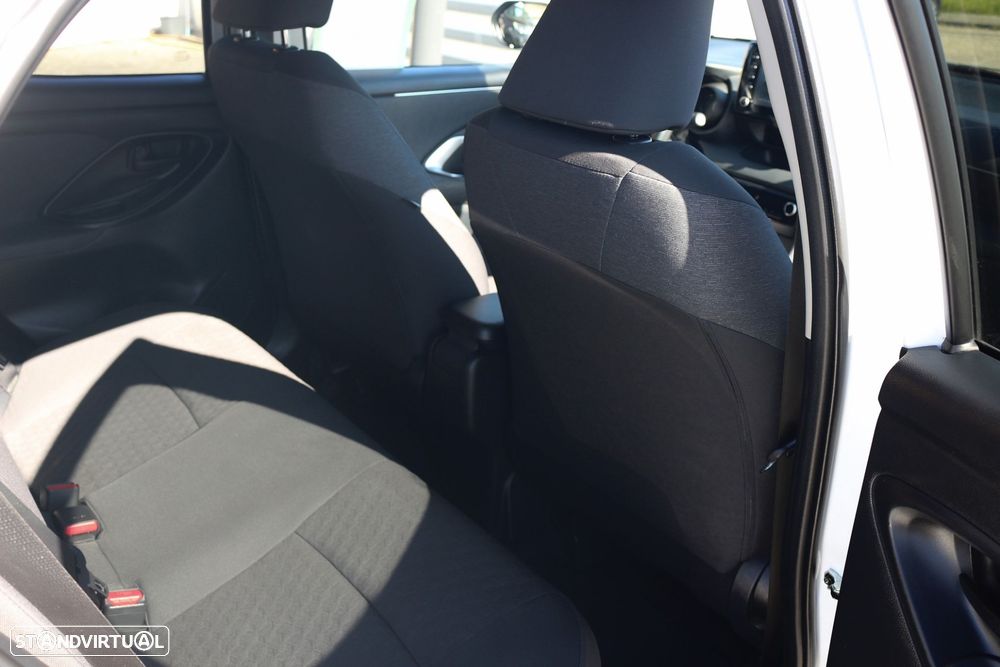 Toyota Yaris 1.5 HDF Exclusive - 39