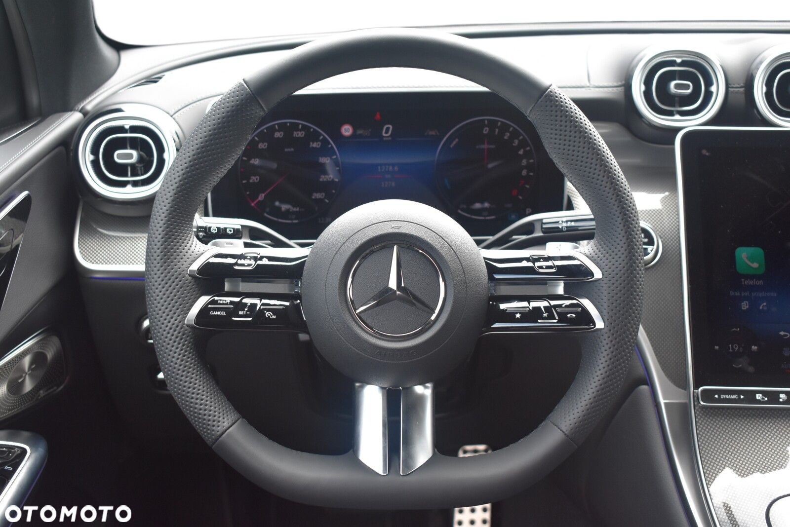 Mercedes-Benz GLC 300 e 4-Matic AMG Line - 7