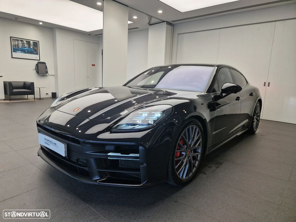 Porsche Panamera 4S E-Hybrid - 1
