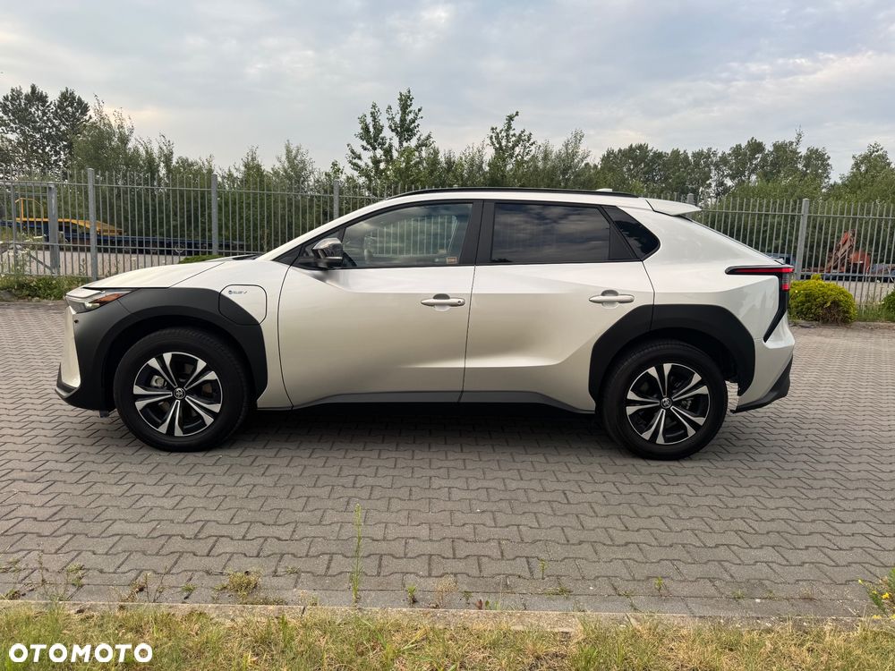 Toyota bZ4X 71.4kWh Prestige - 12