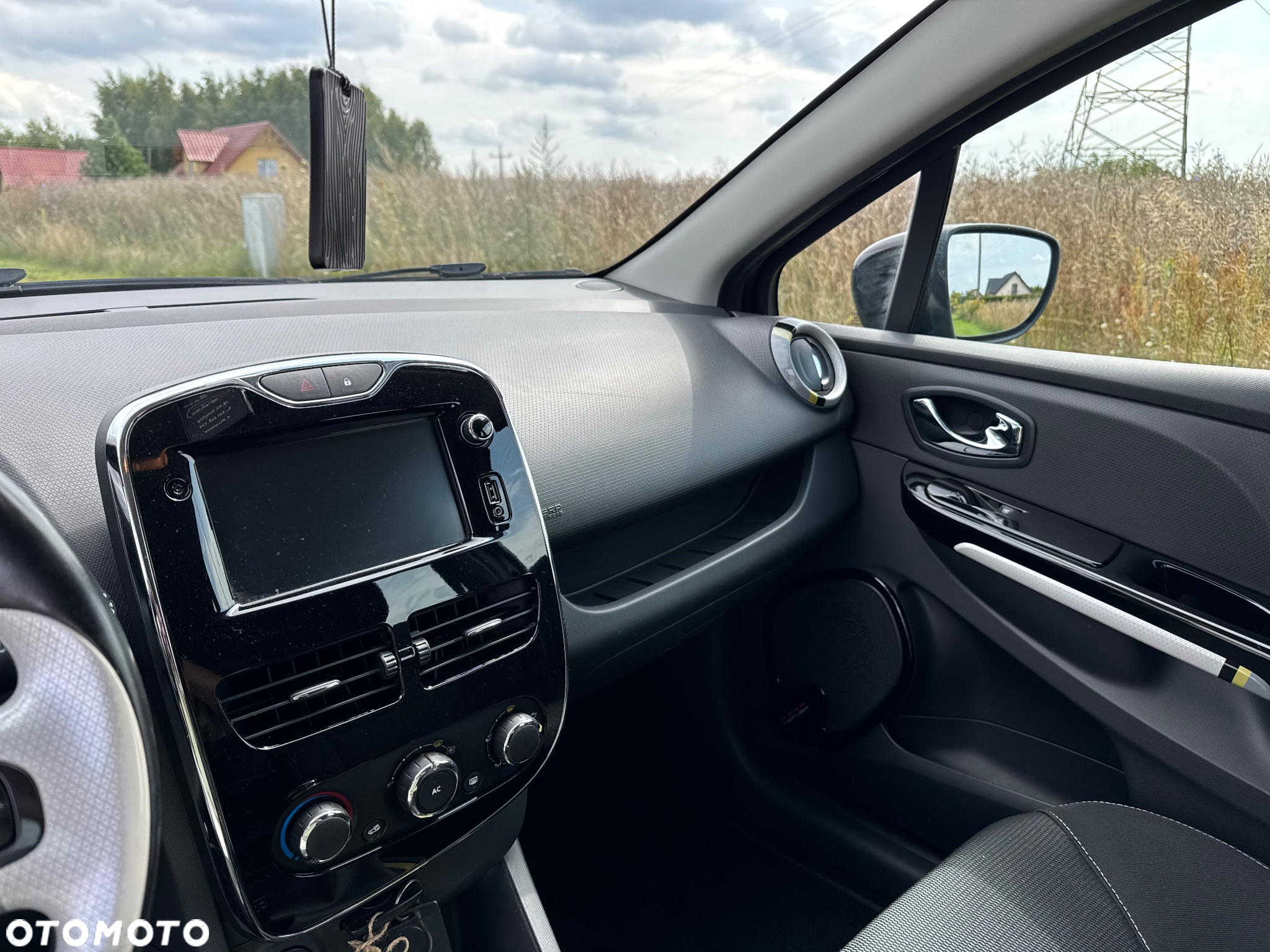 Renault Clio (Energy) dCi 90 Bose Edition - 12