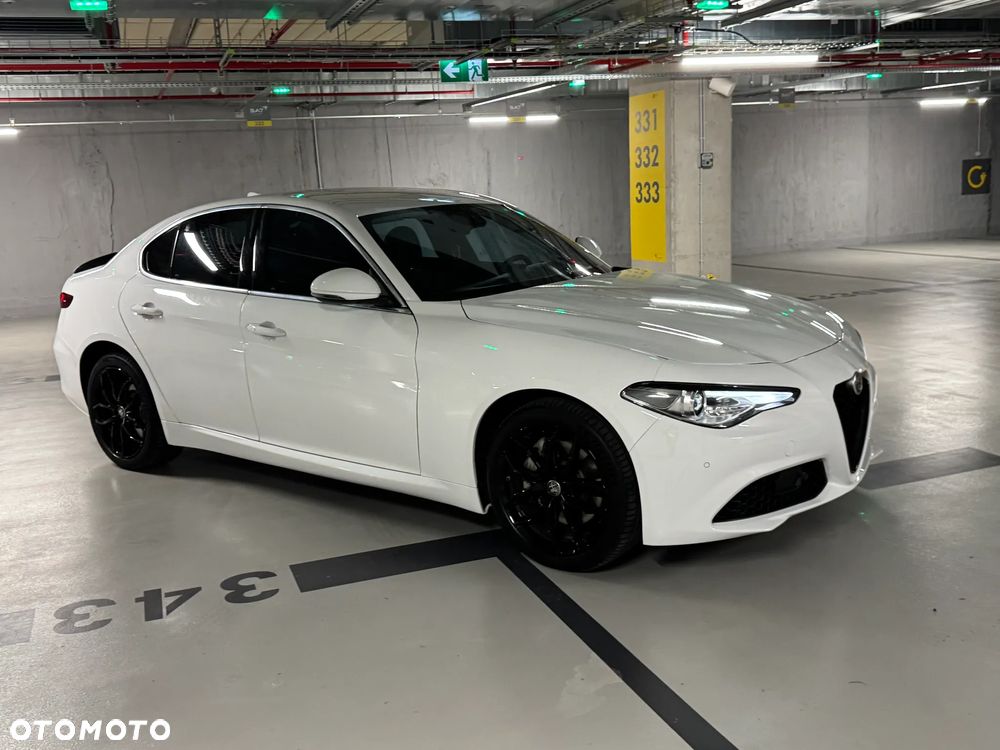 Alfa Romeo Giulia - 3