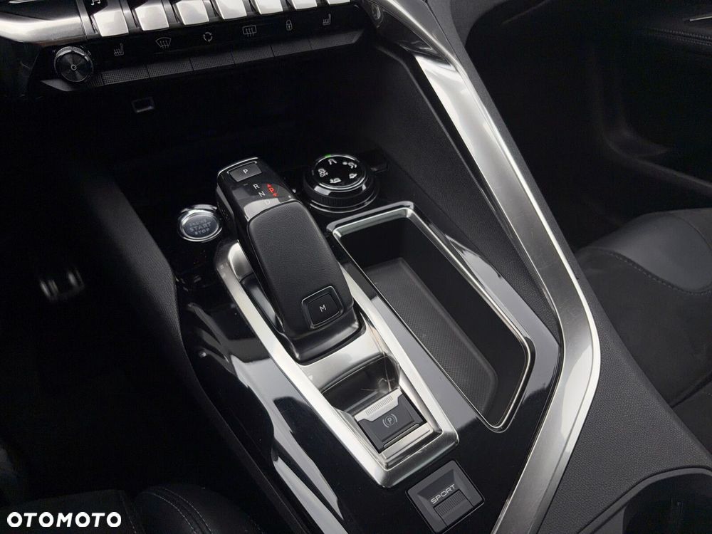 Peugeot 5008 2.0 BlueHDI Crossway S&S EAT8 - 23