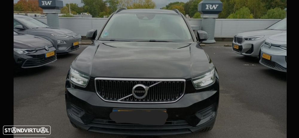 Volvo XC 40 1.5 T2 Momentum Geartronic - 1