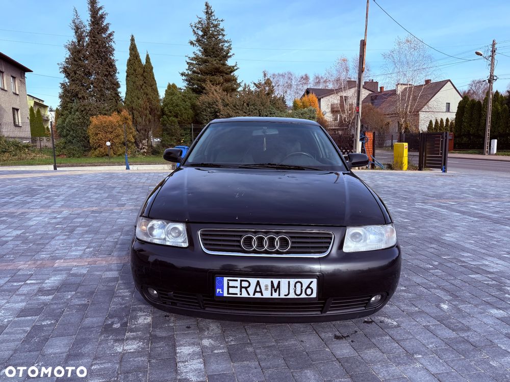 Audi A3 3-drzwiowe 1.6 Attraction - 10