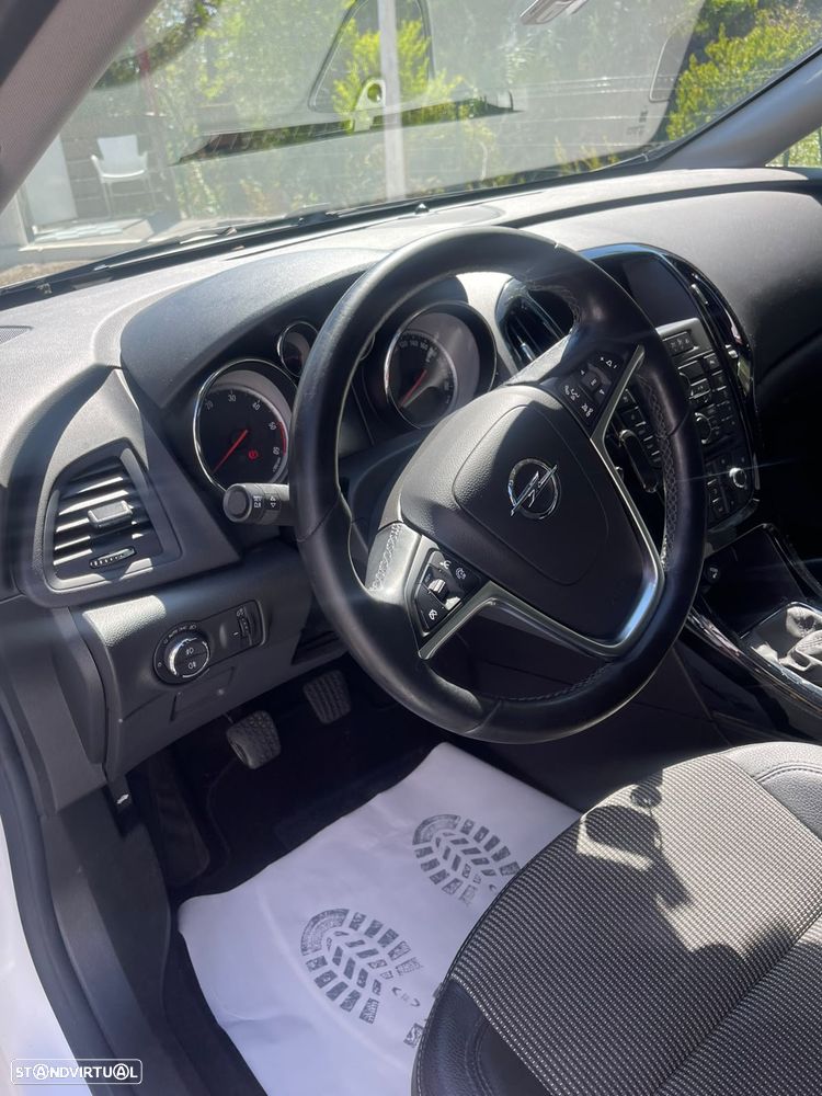 Opel Astra Sports Tourer - 7