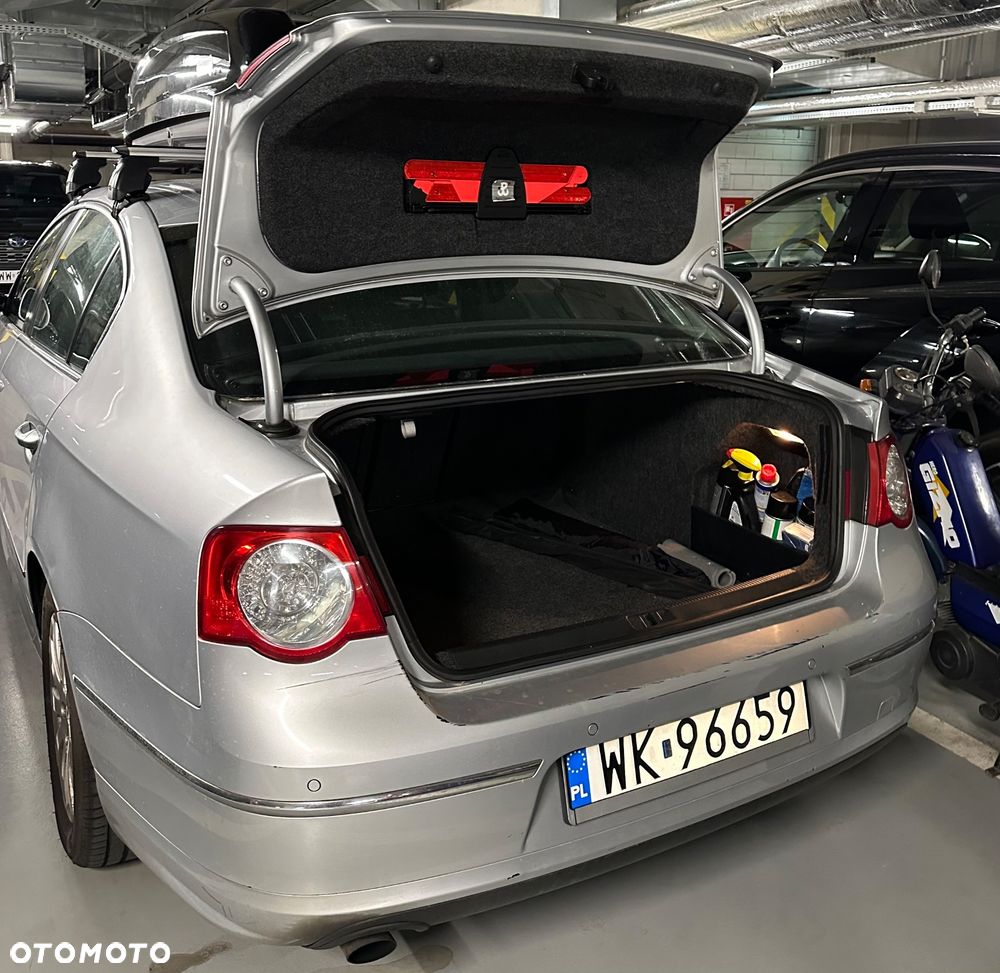 Volkswagen Passat 1.4 TSI Comfortline R-Style - 20