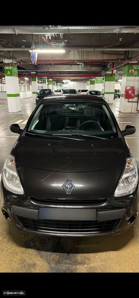 Renault Clio 1.5 DCI - IVA dedutível - 3