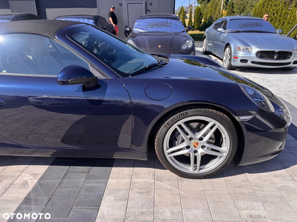 Porsche 911 Carrera PDK - 11