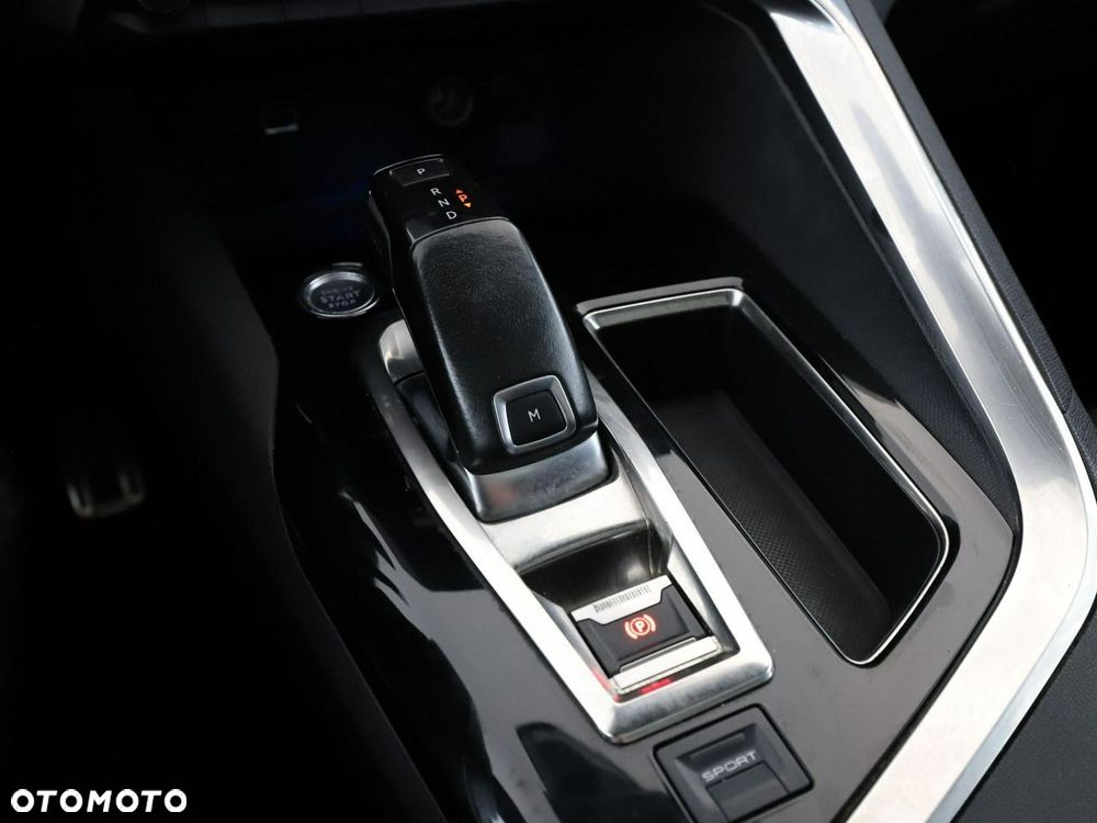Peugeot 5008 2.0 BlueHDi GT S&S EAT8 - 29
