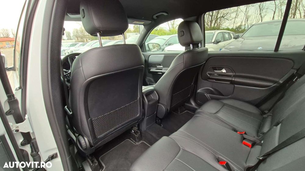 Mercedes-Benz GLB 200 d 8G-DCT - 3