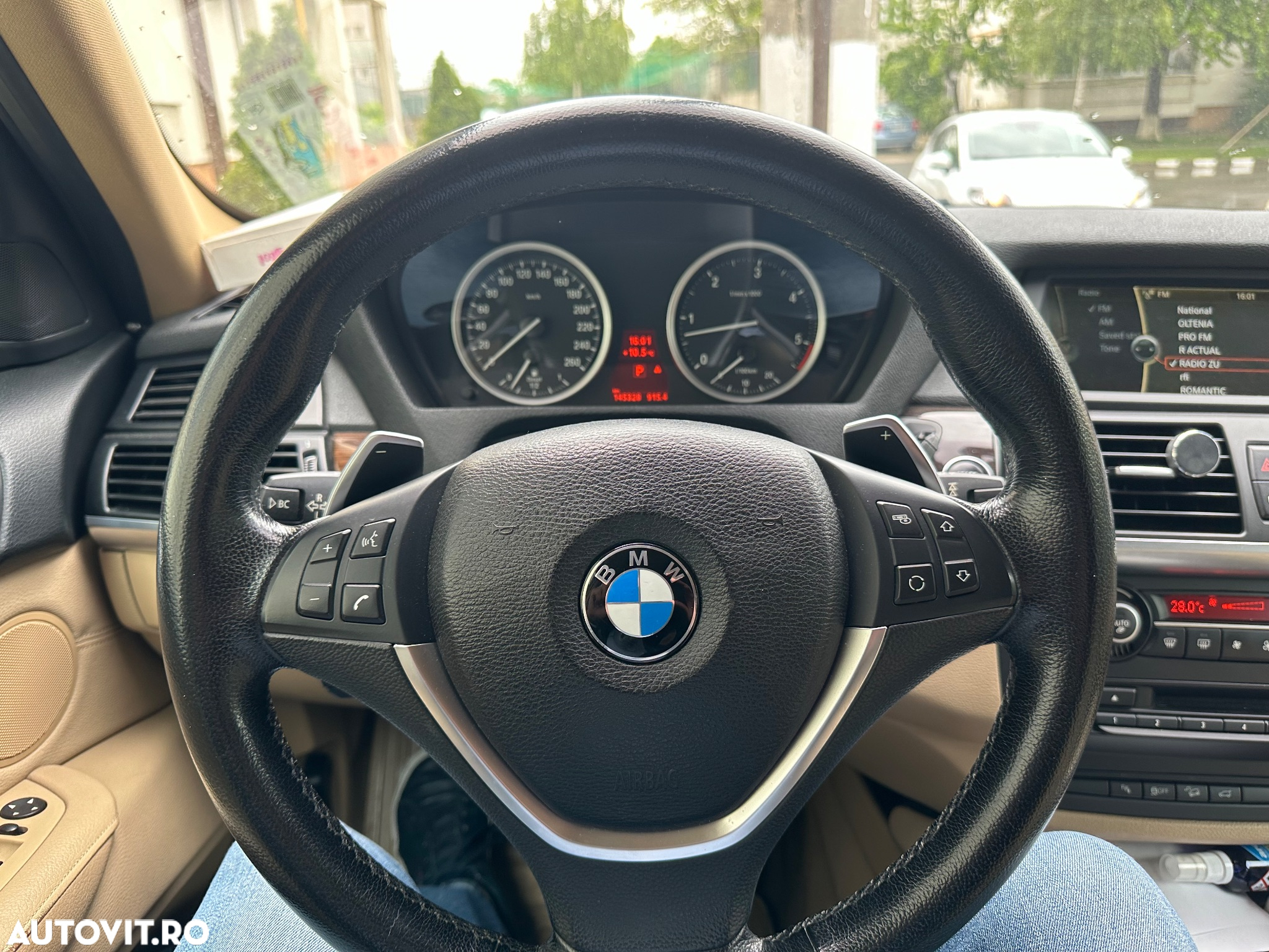 BMW X6 xDrive40d - 8