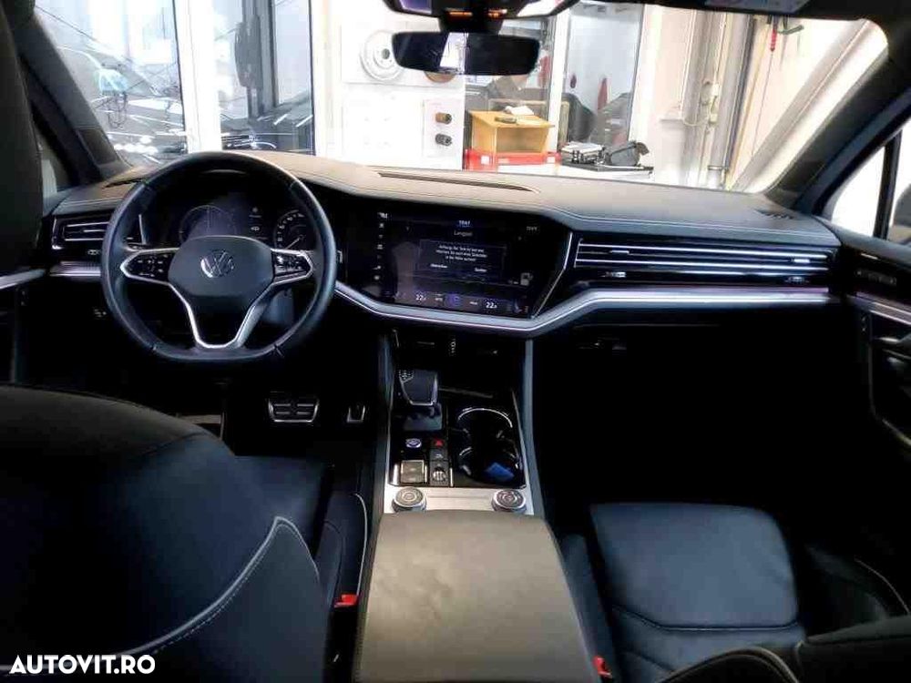 Volkswagen Touareg 3.0 V6 e-Hybrid 4Motion Aut. Elegance - 5