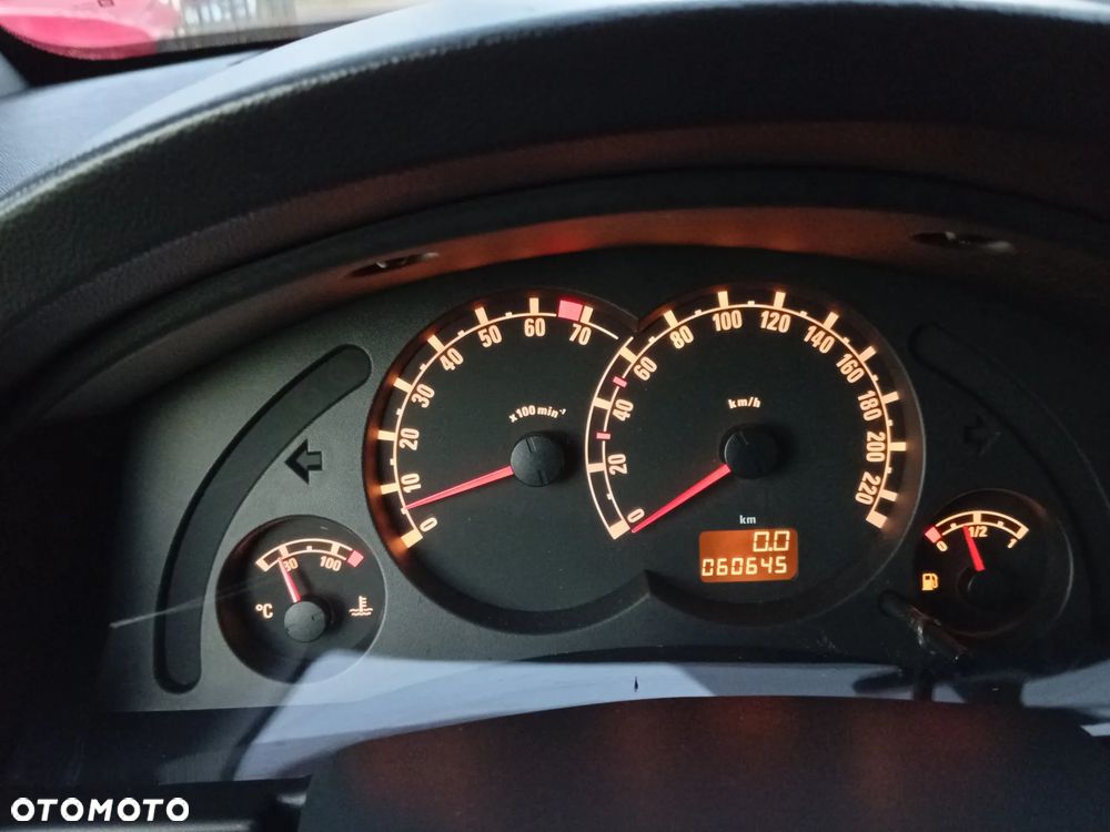 Opel Meriva - 18