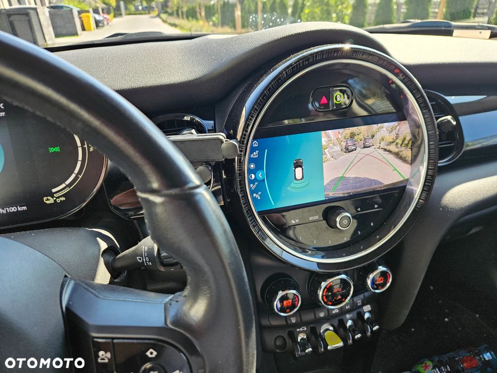 MINI Cooper SE - 11