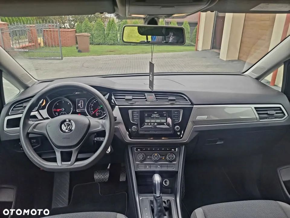 Volkswagen Touran 1.6 TDI SCR (BlueMotion Technology) DSG Comfortline - 5