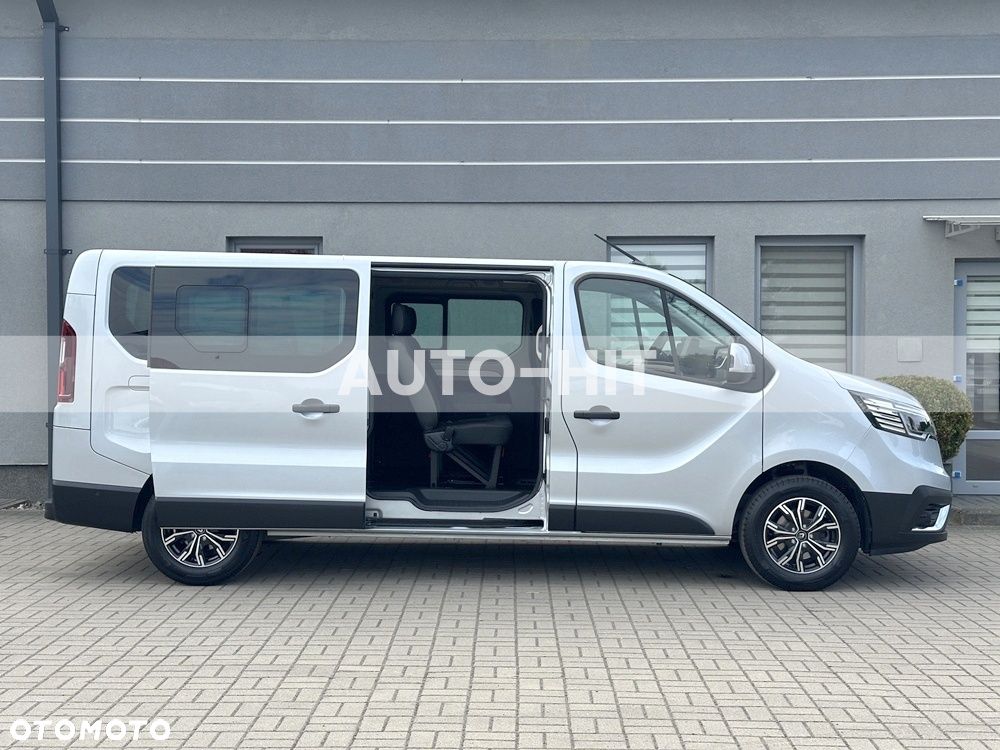 Renault Trafic - 11