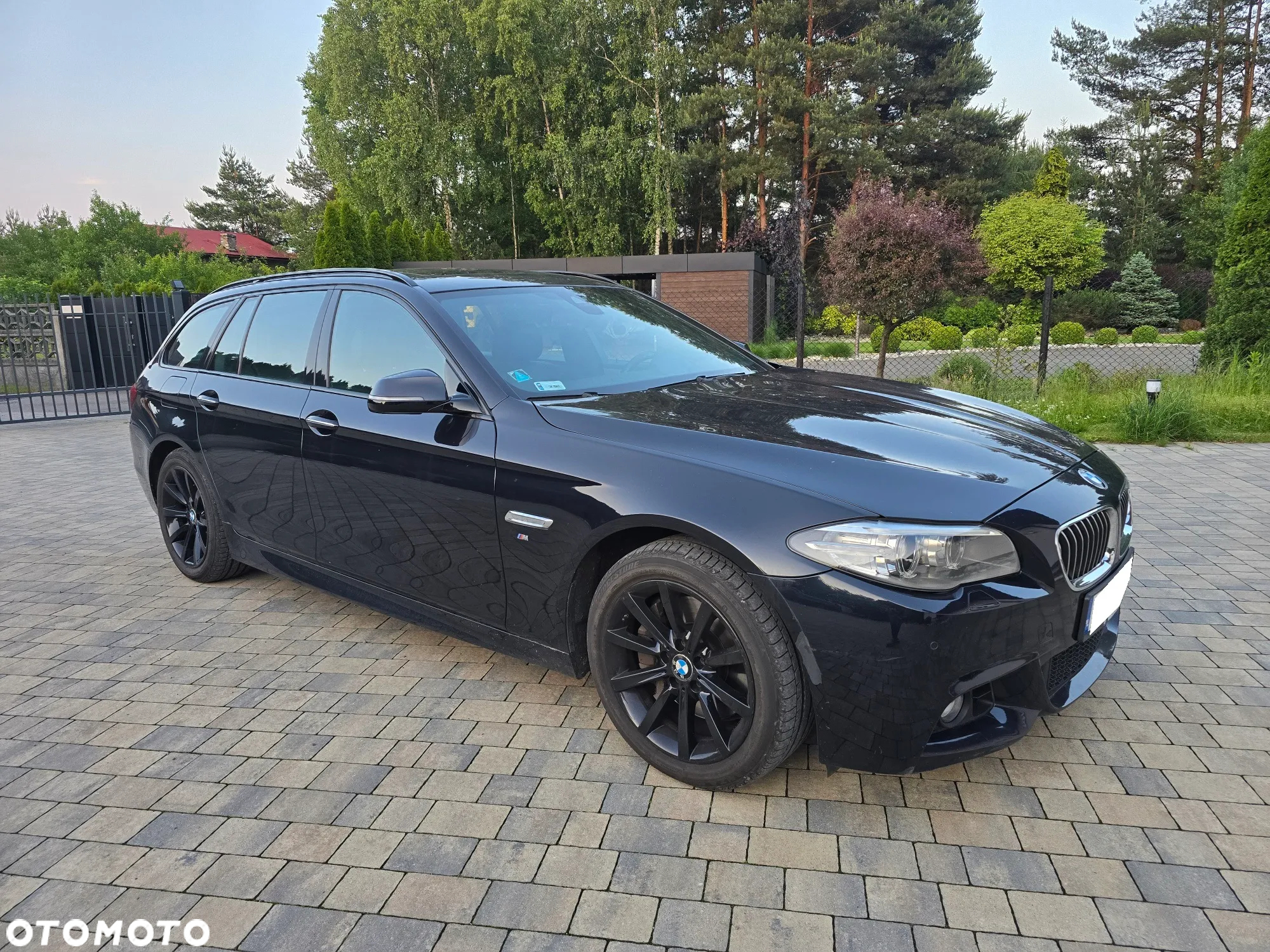 BMW Seria 5 525d xDrive - 6