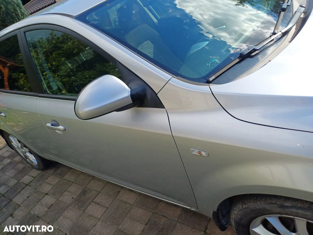 Kia Ceed Cee'd 1.4 GSL EX CITY - 2