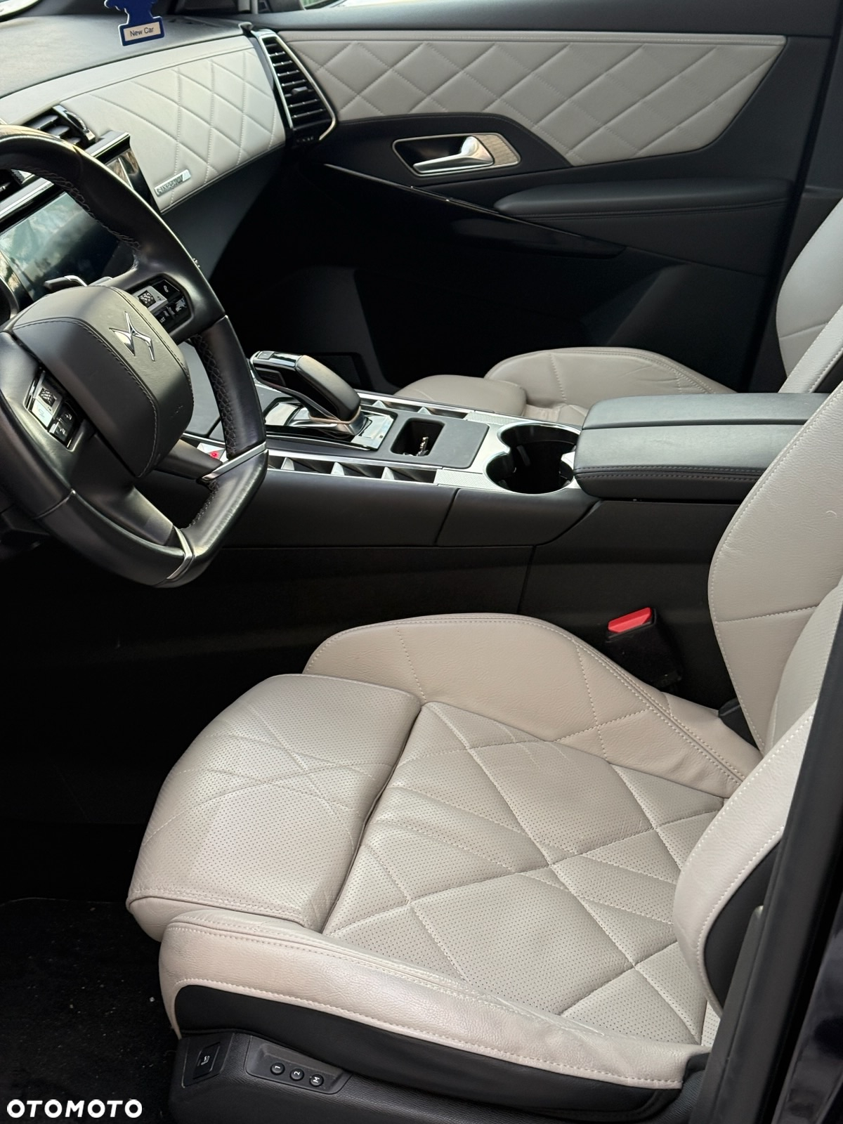 DS Automobiles DS 7 Crossback 1.6 E-Tense Rivoli - 6