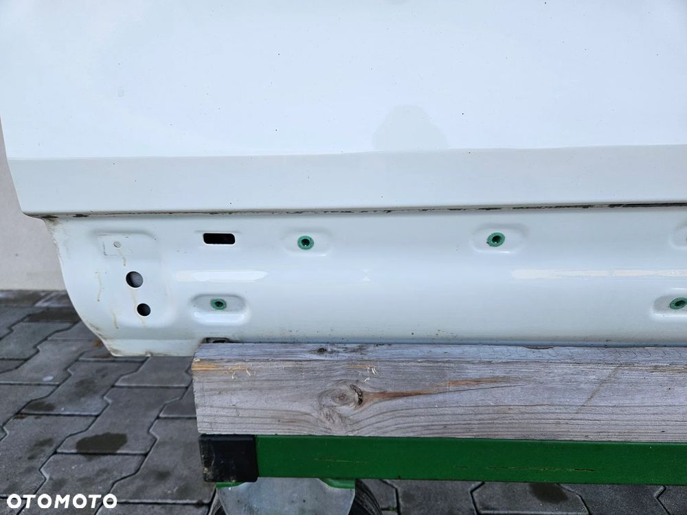 VW TOUAREG II 7P 10-18R DRZWI LEWY PRZOD KIEROWCY BIALE LR9A 7P0831311B - 7