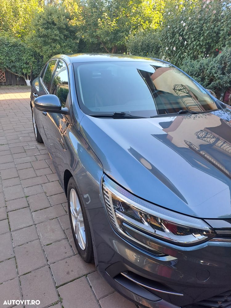 Renault Megane TCe 140 GPF Life - 5