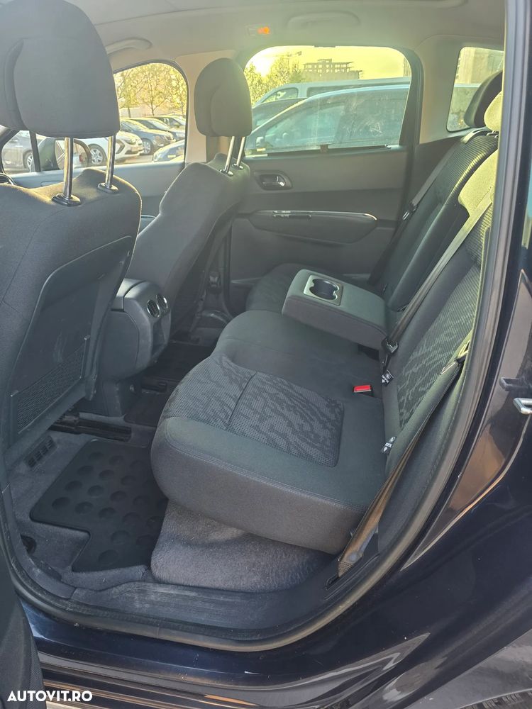 Peugeot 3008 HDi FAP 115 Allure - 8