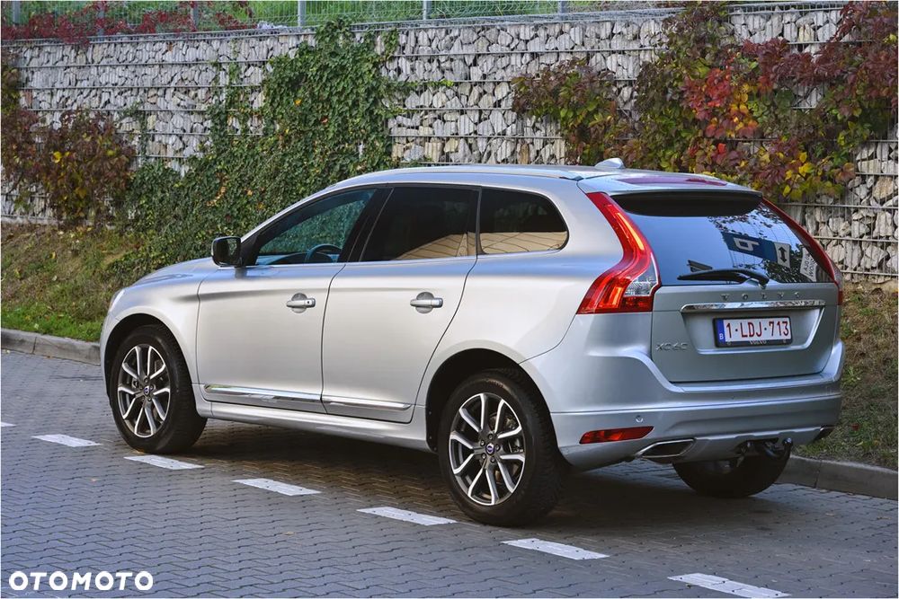 Volvo XC 60 D4 Geartronic Inscription - 3