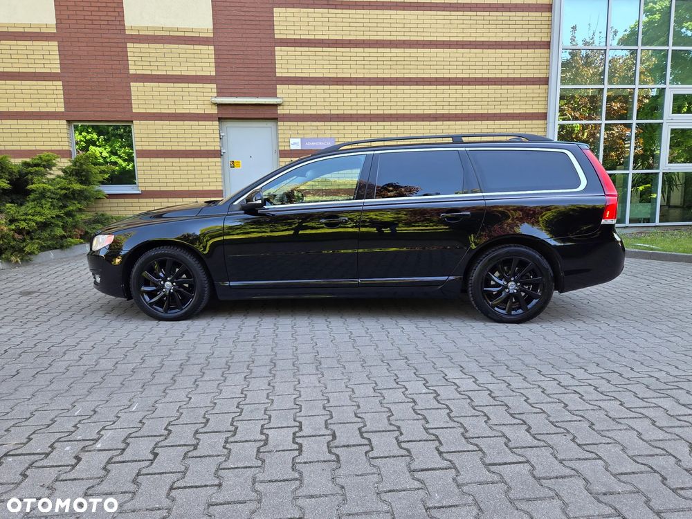 Volvo V70 D4 Geartronic Black Edition - 12