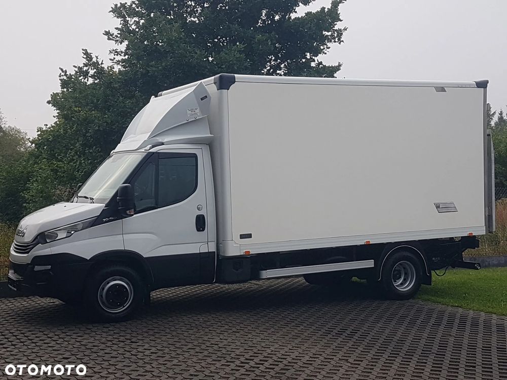 Iveco DAILY 70-180 WINDA 8EP KONTENER 4,39x2,20x2,20 IZOTERMA KLIMA 7TON BLIŹNIAKI - 2