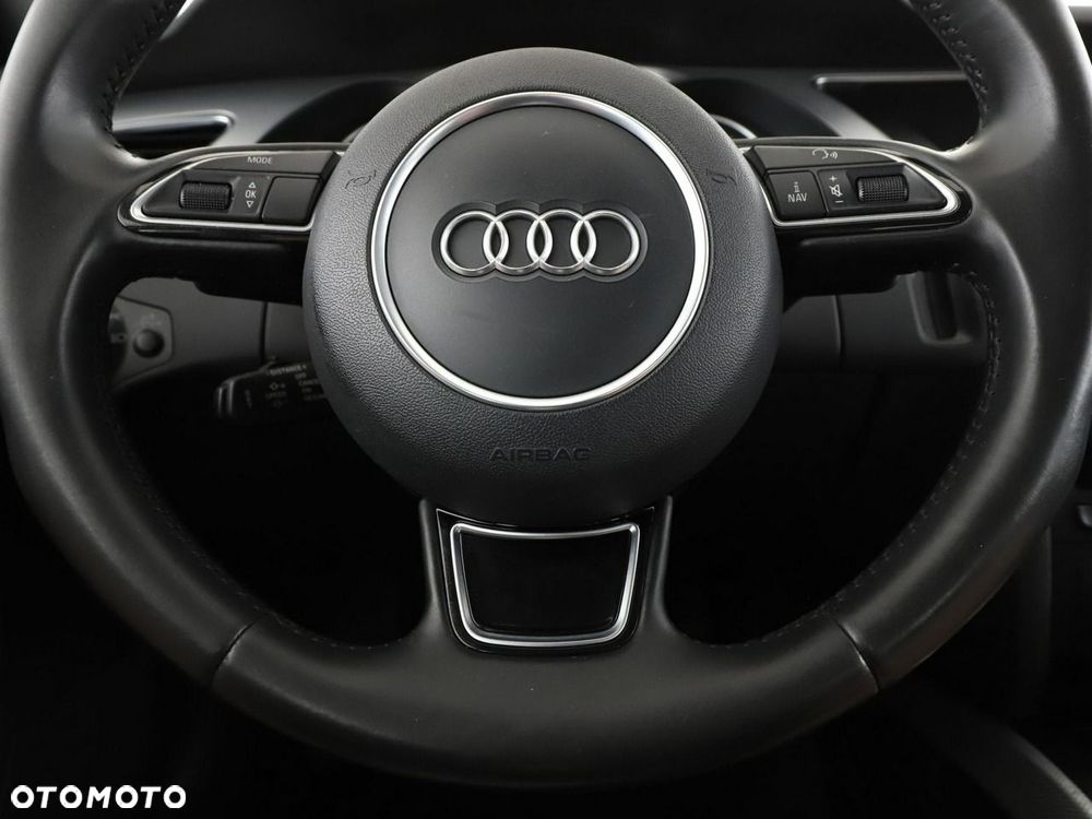 Audi A4 Avant 2.0 TDI S tronic - 22