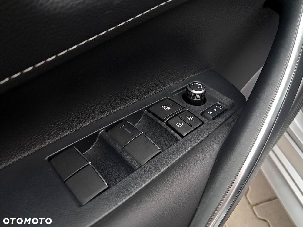 Toyota Corolla 1.8 Hybrid Style - 11