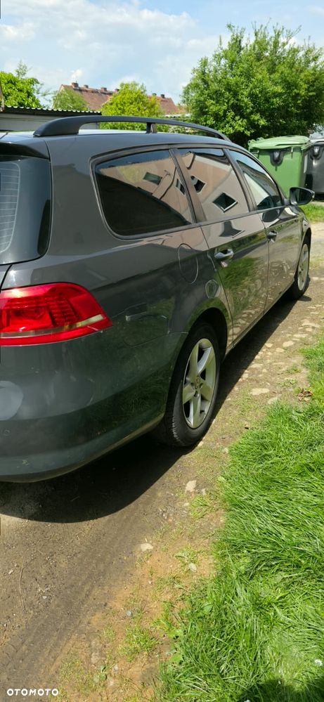 Volkswagen Passat 2.0 TDI BlueMotion Technology Trendline - 5