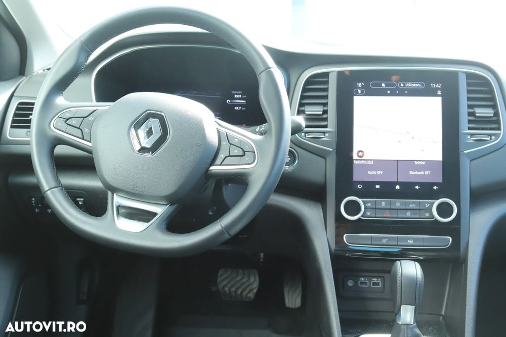 Renault Megane TCe 140 EDC GPF Techno - 14