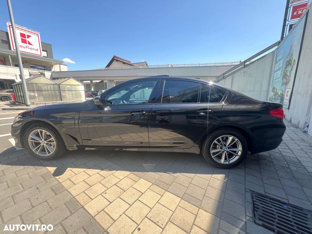 BMW Seria 5 530e iPerformance Aut. Luxury Line - 28