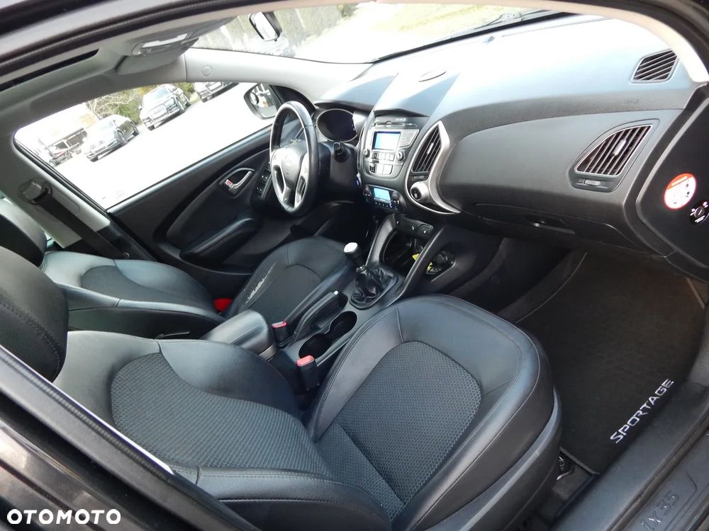 Hyundai ix35 2.0 2WD Style - 11