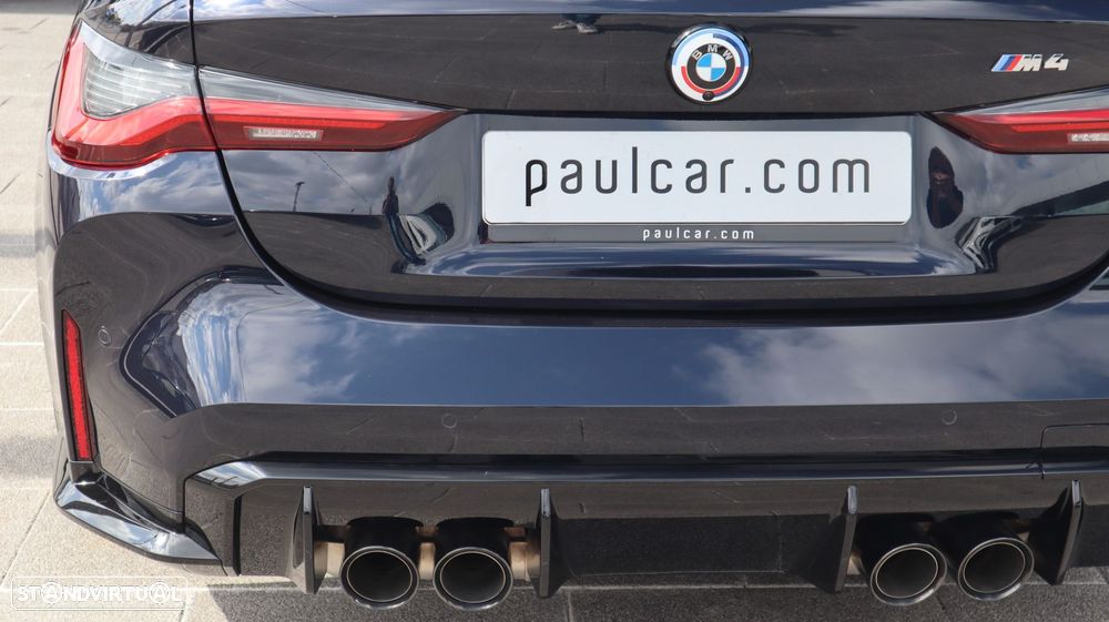 BMW M4 Pack 50 anos M - 16