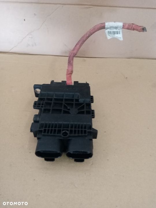 Klema plusowa moduł Renault Laguna III 240800003R - 2