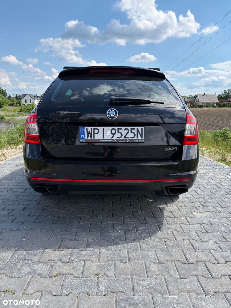 Skoda Octavia 2.0 TDI RS DSG - 19