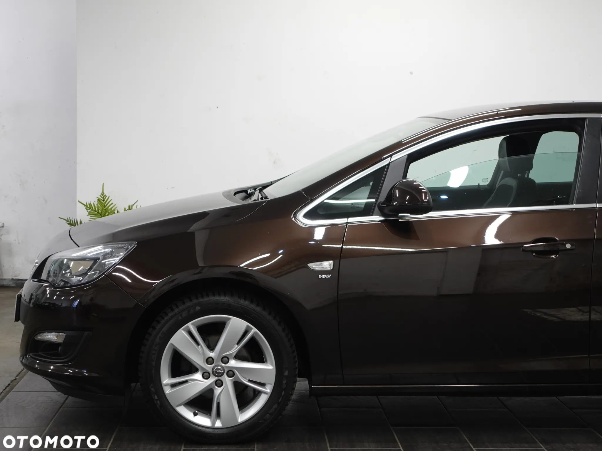 Opel Astra 1.4 Turbo ENERGY - 17