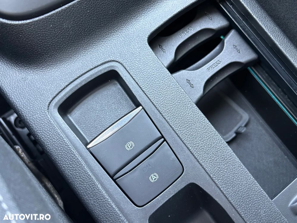 Ford Focus 1.5 EcoBlue Trend Edition - 22