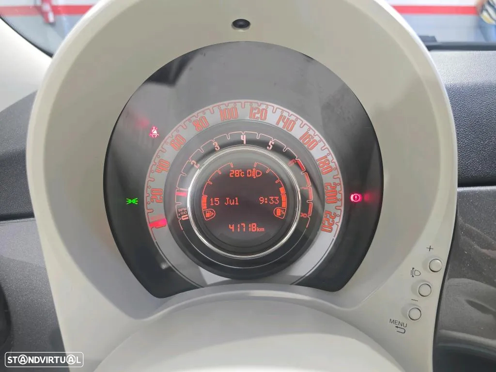 Fiat 500 1.0 Hybrid Lounge - 9