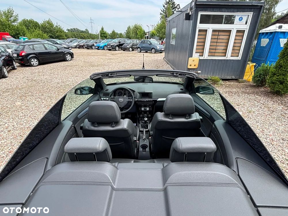 Opel Astra 1.8 Cosmo - 17