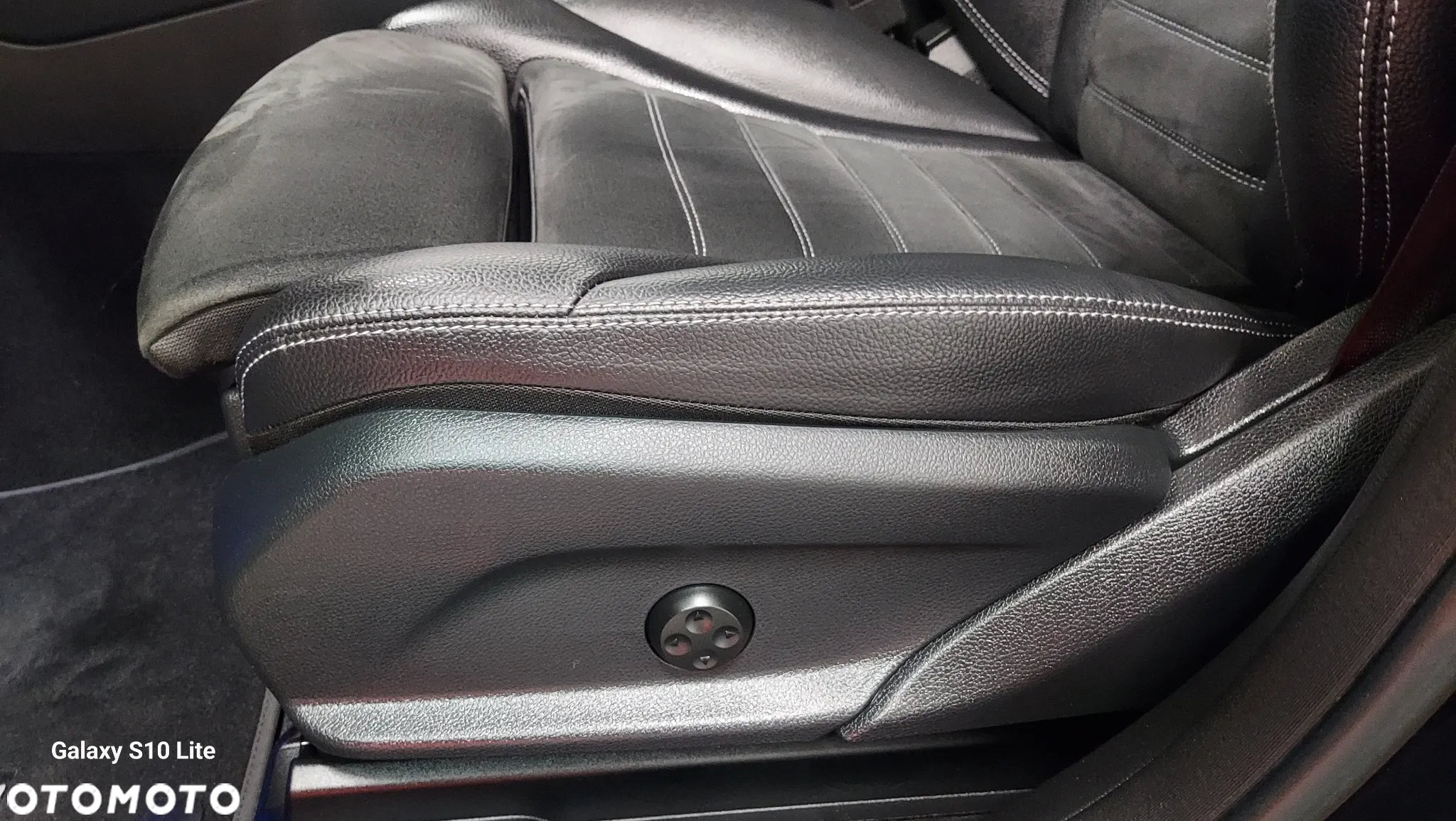 Mercedes-Benz GLC 220 d 4Matic 9G-TRONIC AMG Line Plus - 14